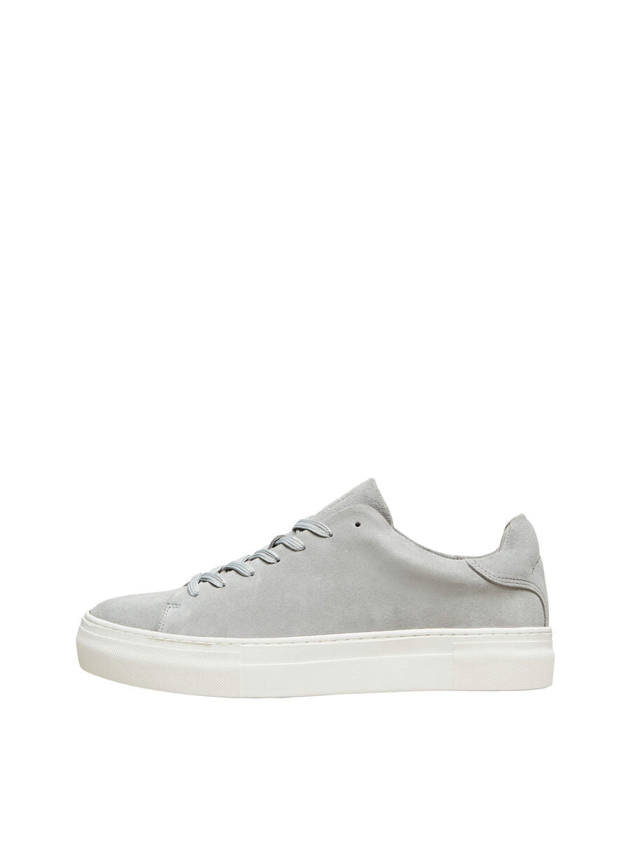 David Chunky Clean Suede Trainer