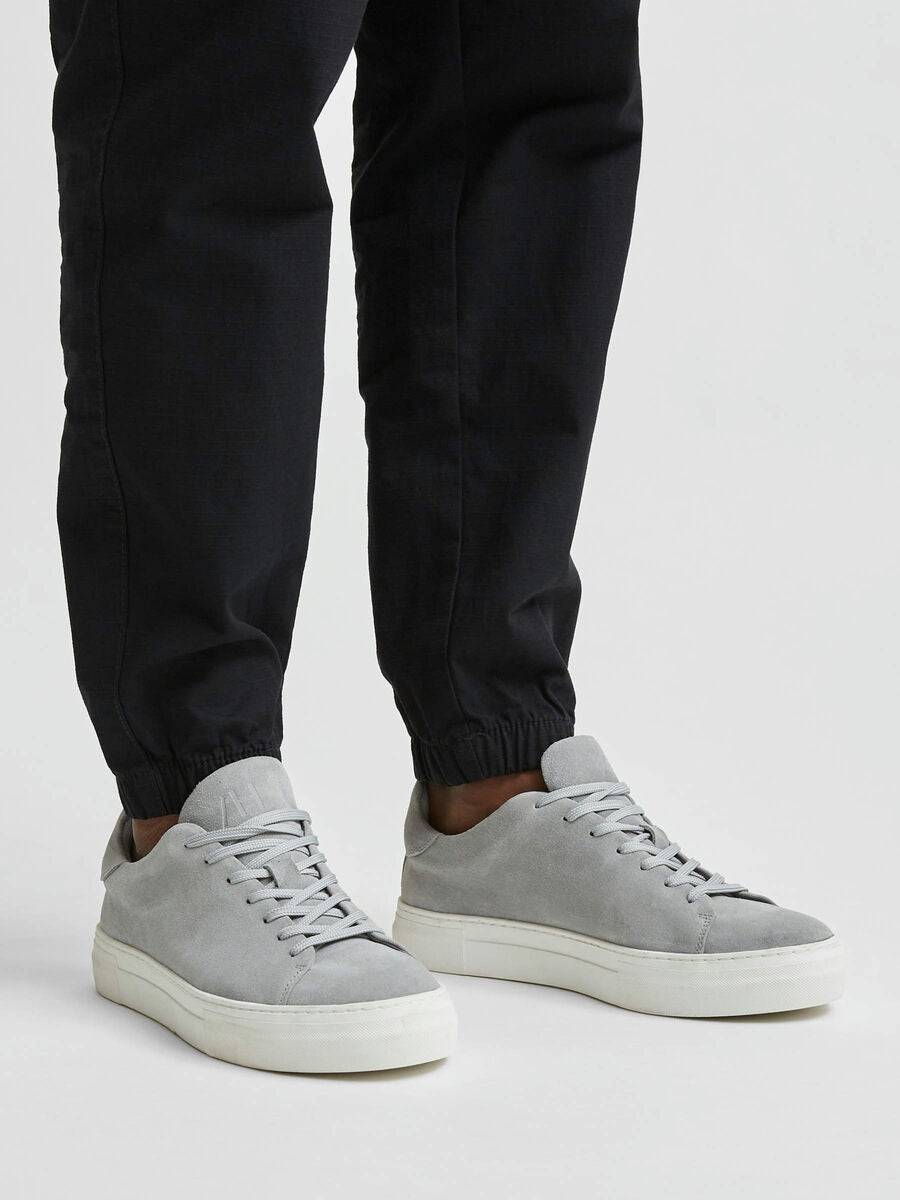 David Chunky Clean Suede Trainer