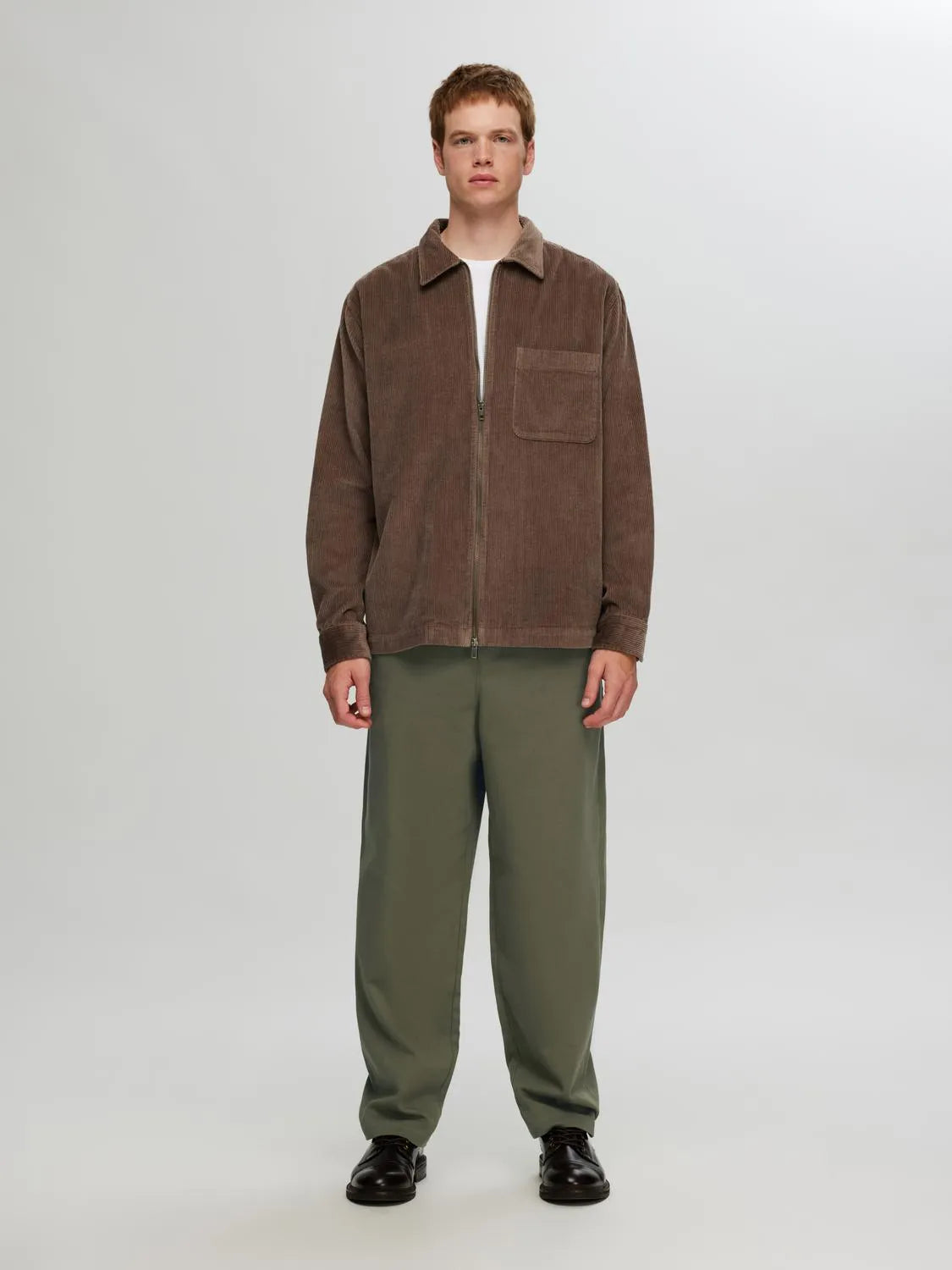 Barrel Dennis Corduroy Pants