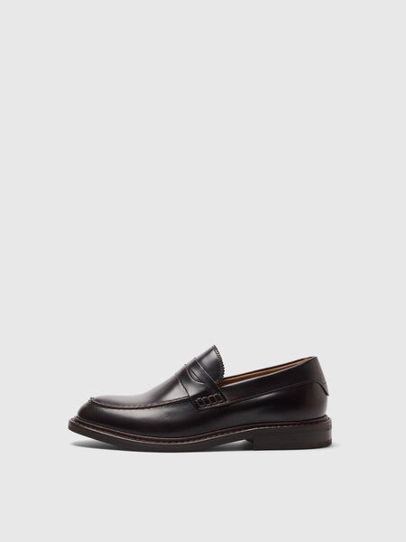 Carter Leather Low Penny Loafer