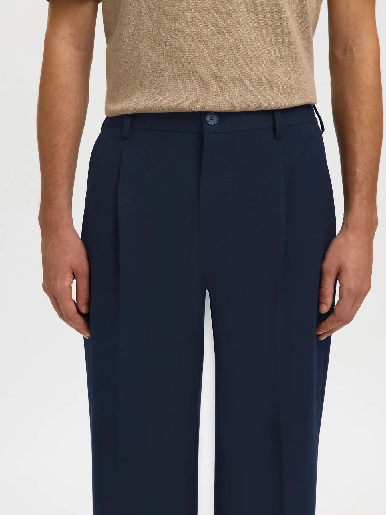 220 Loose Finn Flex Pants