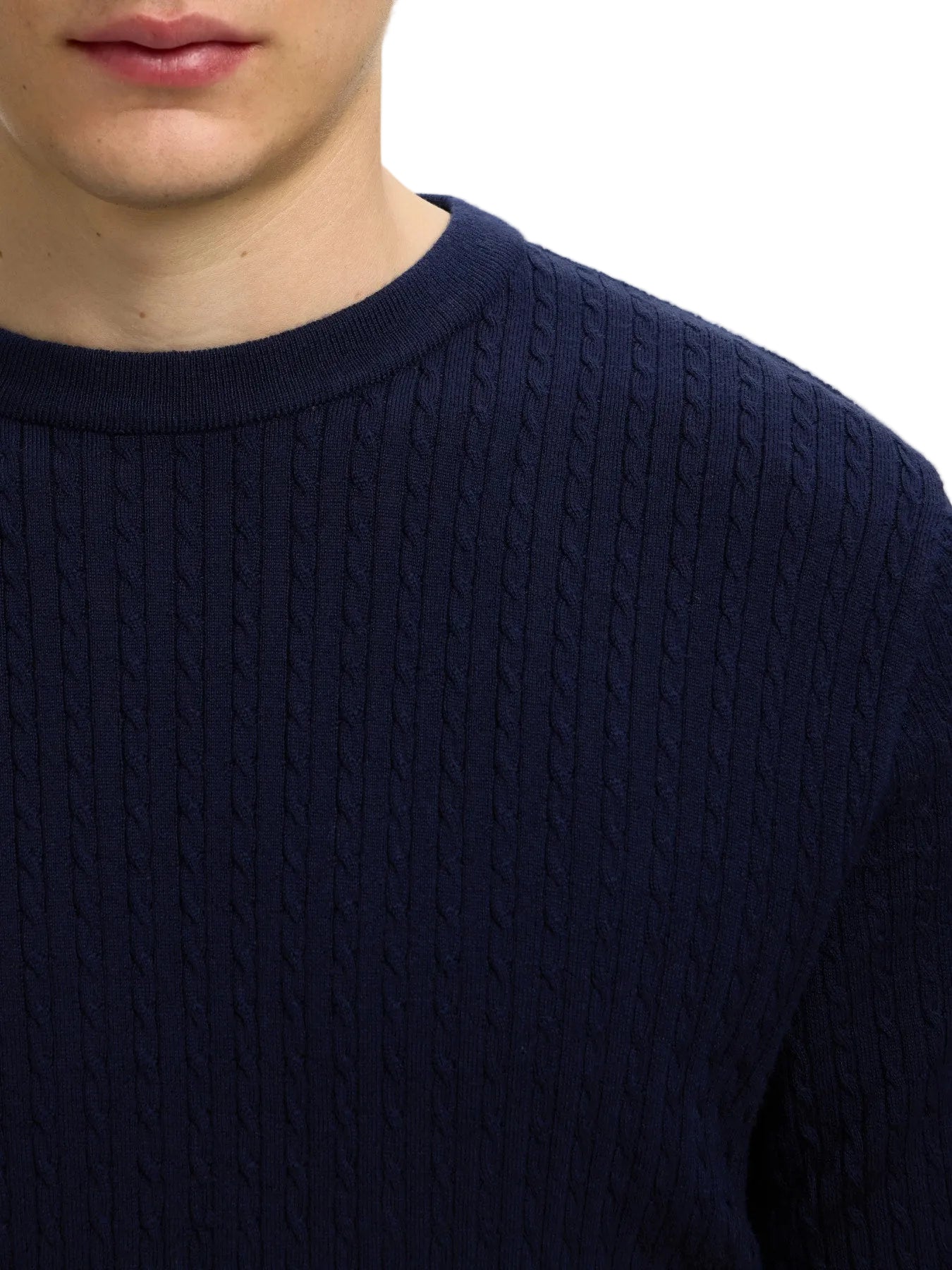 Maglia girocollo Tray in misto lana merino a trecce, a maniche lunghe