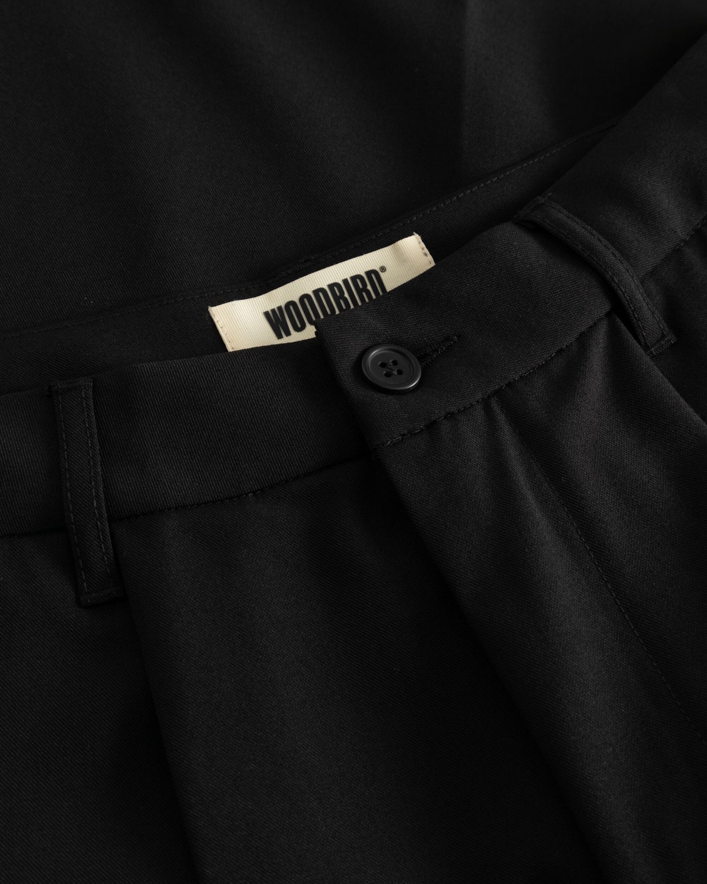 Bin Guan Shorts