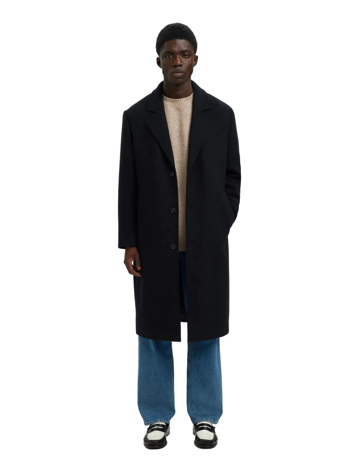 Pull Neil Selected en laine, coloris Oatmeal Neps, photo d’ambiance