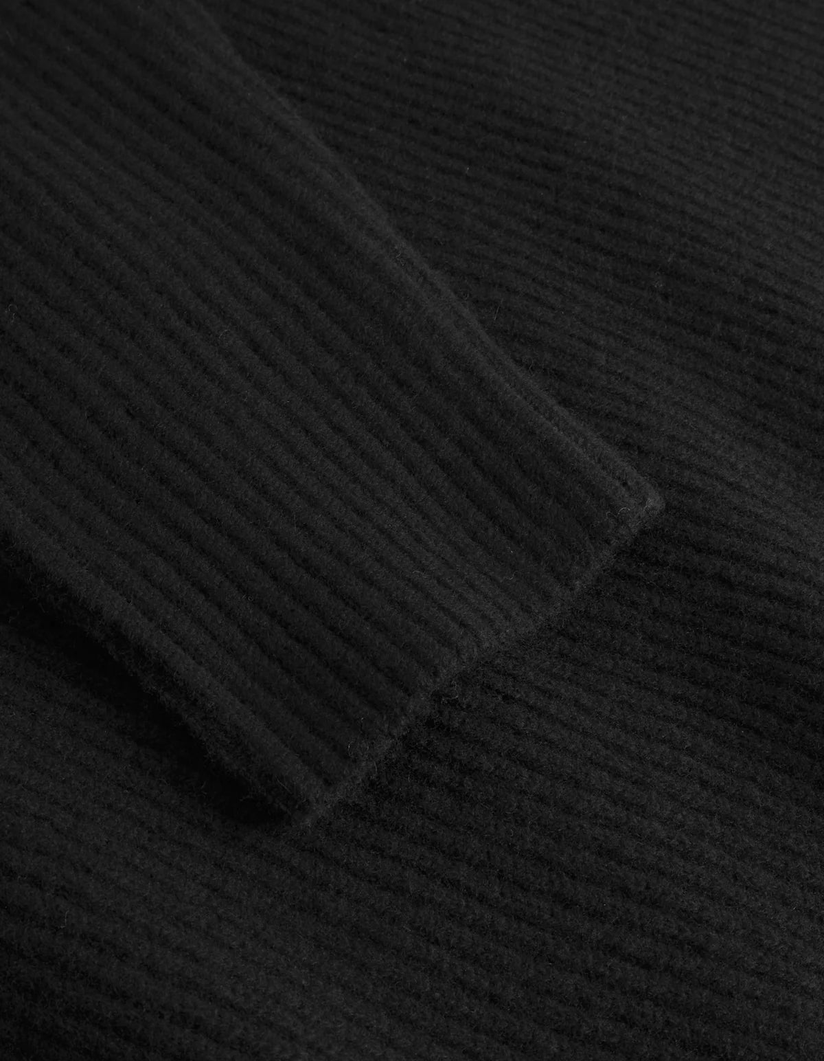 Eddie Wool Rib Rollneck Knit