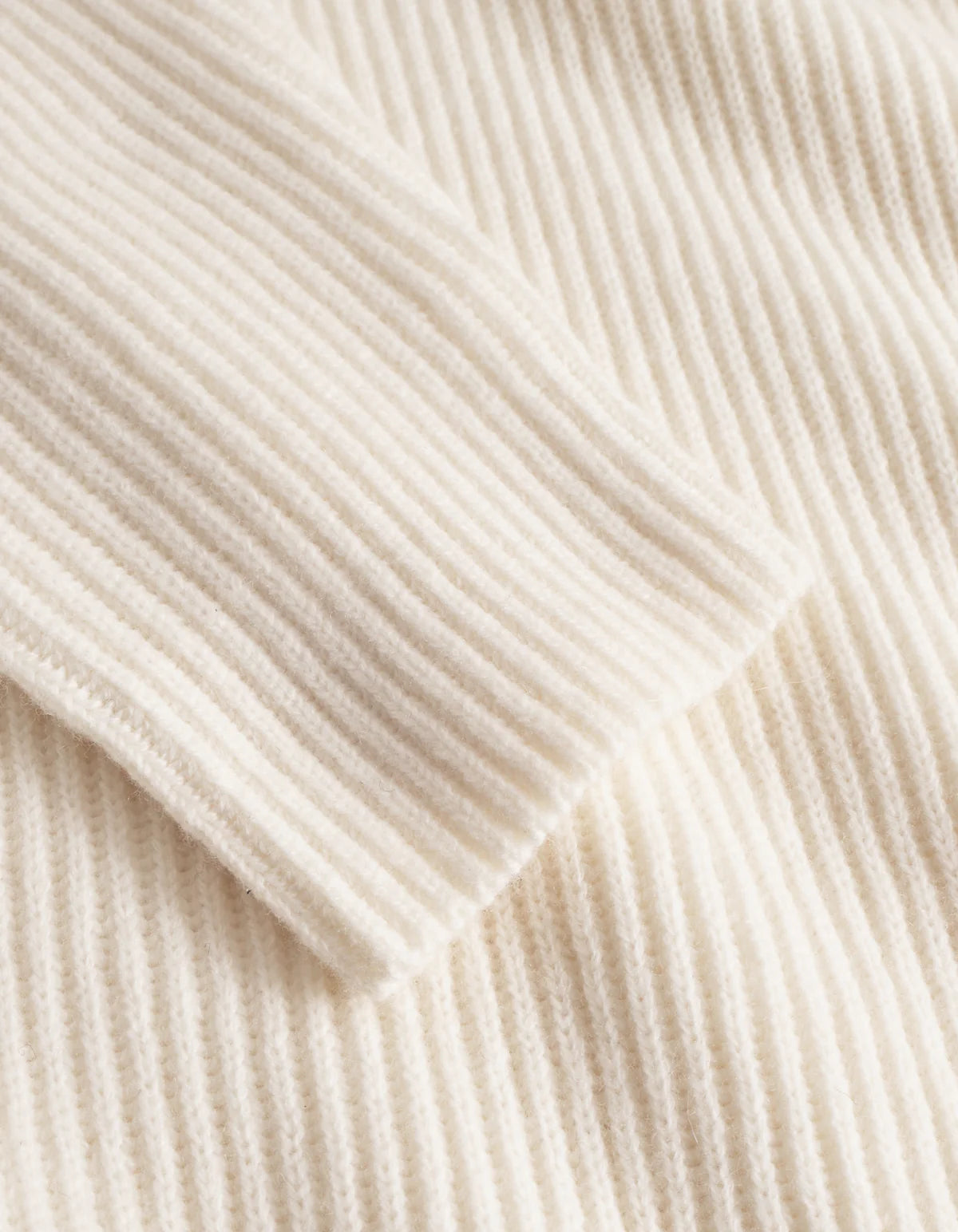 Eddie Wool Rib Rollneck Knit