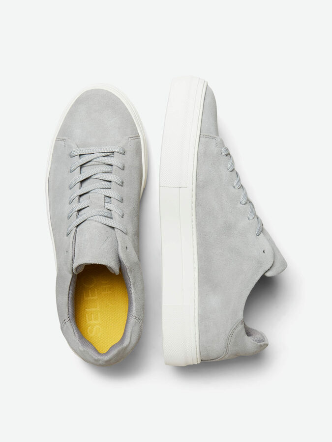 David Chunky Clean Suede Trainer
